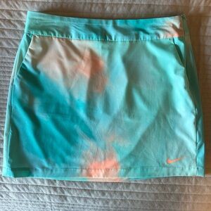 Nike Tour Performance Blue Watercolor Golf Skirt 8 Medium
